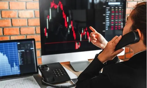 Chứng khoán cuối năm: Rủi ro ngoại biên vẫn còn nhưng VN-Index có cơ hội về đỉnh 1.550 điểm?