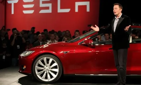 Điều gì đang xảy ra với Tesla?