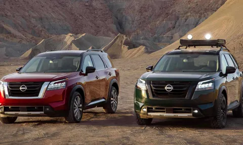 Nissan triệu hồi hơn 300.000 xe SUV Pathfinder do lỗi mui xe