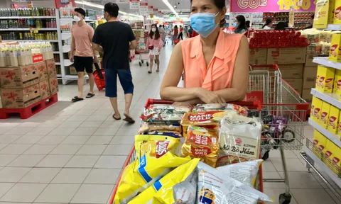 Giá thực phẩm tăng cao trở lại, gia tăng áp lực lạm phát cuối năm