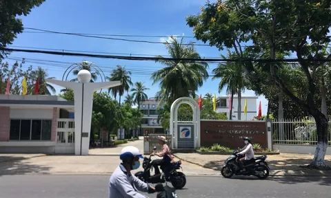 Gói thầu sửa Nhà thư viện Trường Đại học Thể dục Thể thao Đà Nẵng bị “tố” bất bình đẳng, ưu ái cho nhà thầu bỏ giá cao nhất