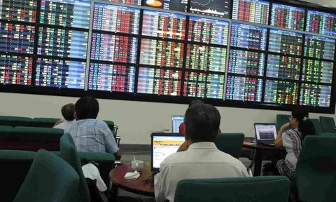 Chứng khoán ngắt mạch phục hồi