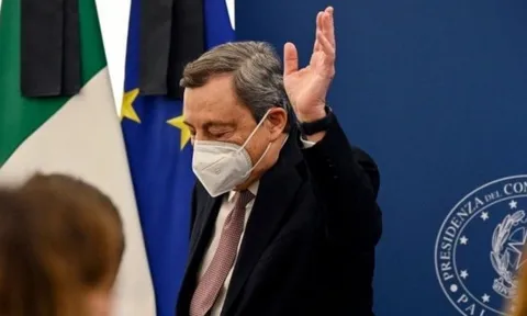 Thủ tướng Italy tuyên bố từ chức