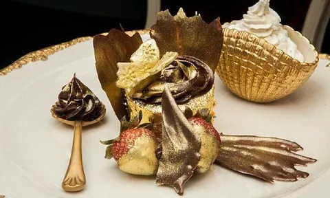 Chiếc bánh ngọt giá nghìn đô dành cho giới siêu giàu có gì đặc biệt?