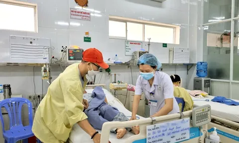 Hàng ngàn túi thuốc điều trị sốt xuất huyết hết hạn đang chờ hủy