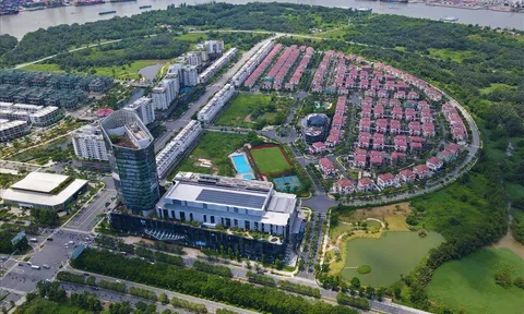 Nỗi niềm đằng sau diện mạo tương phản của hai bán đảo Thanh Đa và Thủ Thiêm
