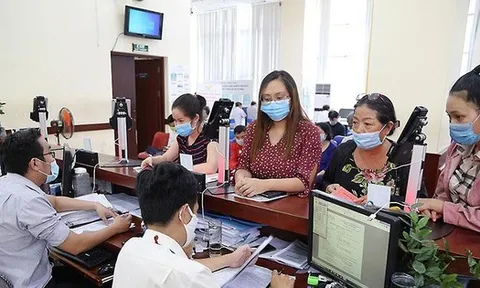 Bộ Chính trị yêu cầu giảm 5% biên chế, 10% viên chức hưởng lương từ ngân sách