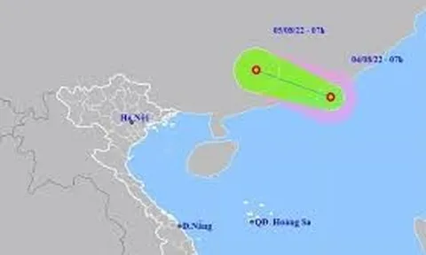 Áp thấp nhiệt đới xuất hiện trên Biển Đông, gây mưa ở miền Bắc