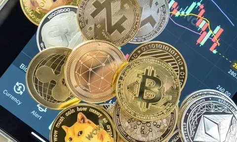 Bitcoin, Ethereum giảm trong lúc chờ báo cáo NFP