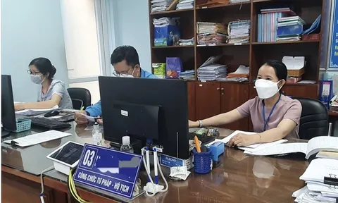 Vì sao 6.200 cán bộ, công chức, viên chức TPHCM nghỉ việc trong 6 tháng?