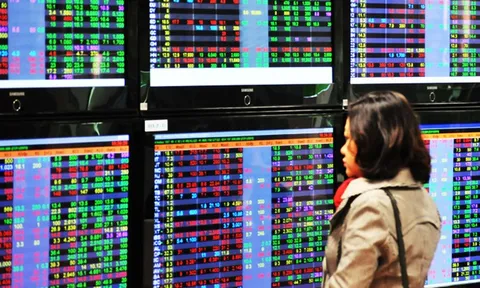 Thanh khoản cải thiện, thị trường chứng khoán đã đủ "hấp dẫn" để đầu tư?