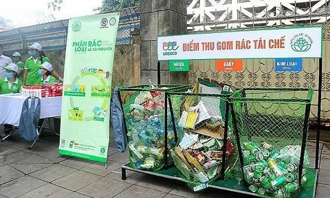 Từ cuối tháng 8/2022, hộ gia đình, cá nhân không phân loại rác thải sinh hoạt bị phạt tới 1 triệu đồng