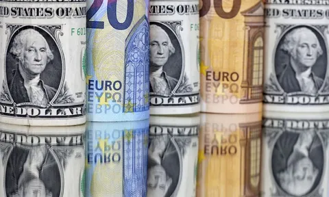 Đồng Euro tiếp tục trượt giá lần hai so với USD chỉ trong hơn 1 tháng
