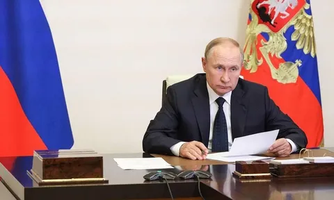 Ông Putin ký sắc lệnh tuyển hơn 130.000 quân