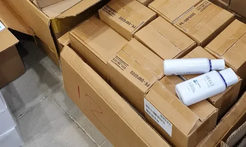 Phát hiện và bắt giữ hơn 13.000 sản phẩm OBAGI có dấu hiệu vi phạm
