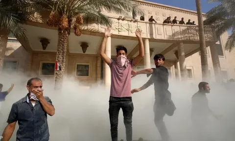 Iraq: Bạo loạn ở dinh tổng thống, hàng chục người thương vong