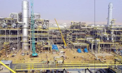 Thua lỗ hàng tỷ USD, lọc hoá dầu Nghi Sơn phải tái cấu trúc tổng thể