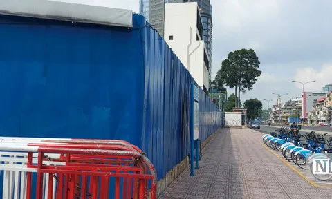 Các dự án đình đám 'đắp chiếu' gây lãng phí ở Tp.HCM - Bài 3: 'Nổ' dự án vượt tầm thế giới… nhưng trơ khung xấu xí ở phố nhà giàu