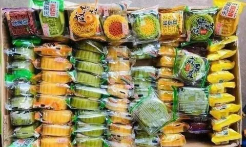 'Loạn' bánh trung thu nhập ngoại: Coi chừng tiền mất tật mang