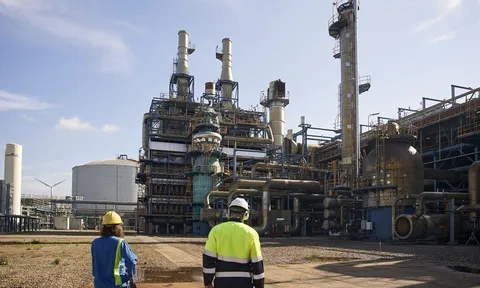 Khủng hoảng năng lượng: 'Cai' khí đốt Nga, nhiều doanh nghiệp châu Âu bị 'hạ gục', nỗi đau không chỉ tạm thời