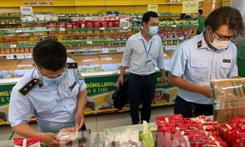 Vụ 'rau VietGAP rởm' bán trong siêu thị: Quản lý thị trường vào cuộc