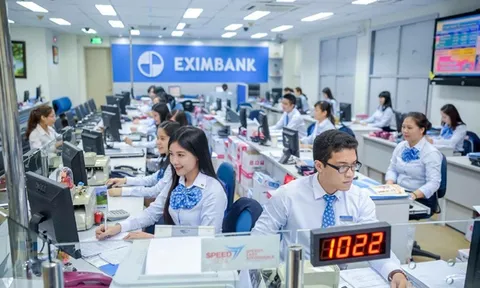 Thập kỷ ghi nhận 'giao dịch bất thường', Eximbank có thêm đợt sóng ngầm