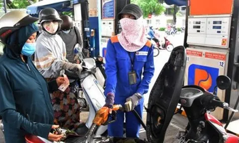 Ngày mai, giá xăng có thể giảm về sát 20.000 đồng/lít