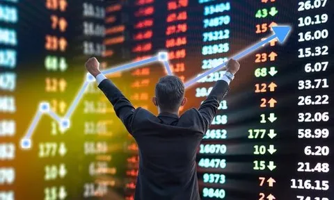 Chứng khoán vẫn là kênh đầu tư hấp dẫn với lợi suất 11%, cao hơn mức 6,5% của ngân hàng