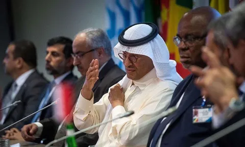 Nga, OPEC+ đồng loạt rắn với phương Tây về năng lượng