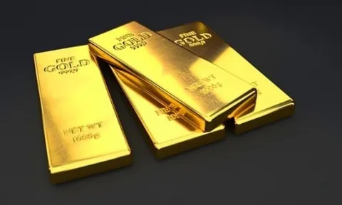 Giá vàng thiết lập chuỗi đi xuống dài nhất 50 năm