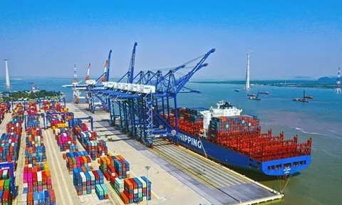 Toàn cảnh bức tranh kinh tế Việt Nam 10 tháng đầu năm 2022