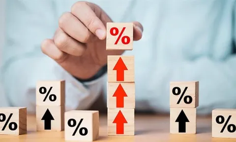 Lý do ngân hàng liên tục tăng lãi suất