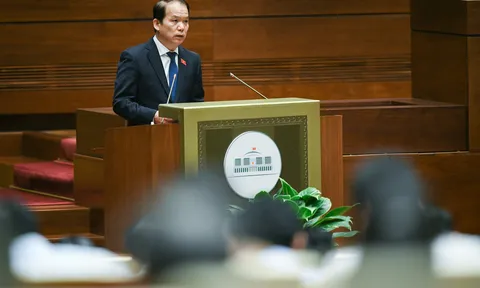 Quốc hội chốt tăng lương từ ngày 1/7/2023