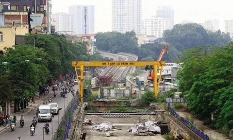 Điệp khúc 'đi lùi' tại Dự án metro Nhổn - ga Hà Nội