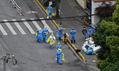 COVID-19 lại khiến Bắc Kinh vắng lặng như tờ