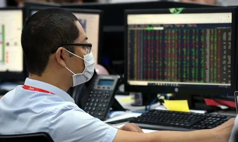 Diễn biến 'lạ' trên thị trường chứng khoán