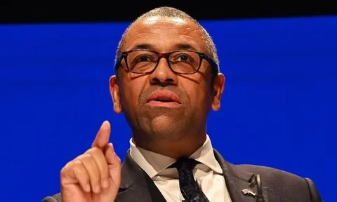 Bi quan về triển vọng đàm phán Nga-Ukraine, Ngoại trưởng Anh 'rào trước' ý đồ của Moscow