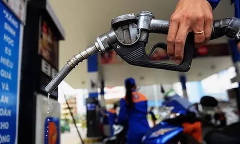 Chiều nay, giá xăng sẽ giảm lần thứ 3 liên tiếp?