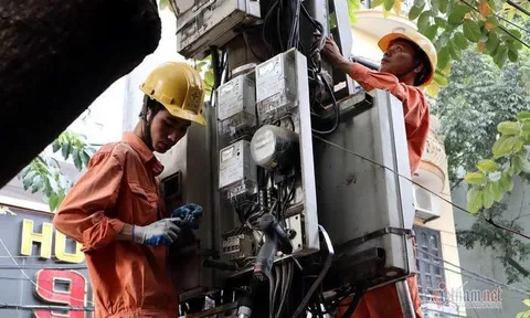 EVN kiến nghị điều chỉnh giá điện như giá xăng dầu