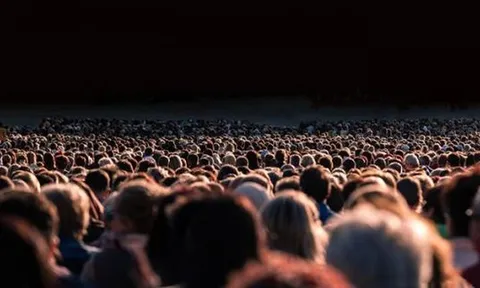 Bùng nổ dân số: Thảm kịch cho tương lai nhân loại?