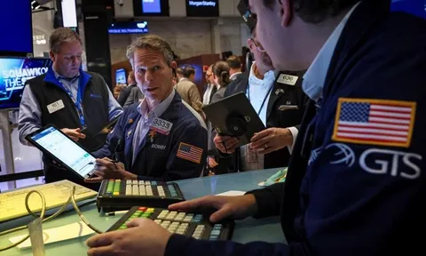 Kỳ vọng lợi nhuận quý 4 tích cực, chứng khoán Mỹ và giá dầu đồng loạt tăng mạnh