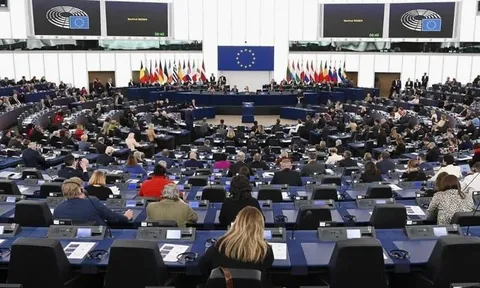 Vụ bê bối tham nhũng rúng động châu Âu có khiến Qatar cắt nguồn cung khí đốt cho EU?