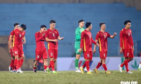 Đội tuyển Việt Nam thi đấu AFF Cup và nỗi buồn sân Mỹ Đình