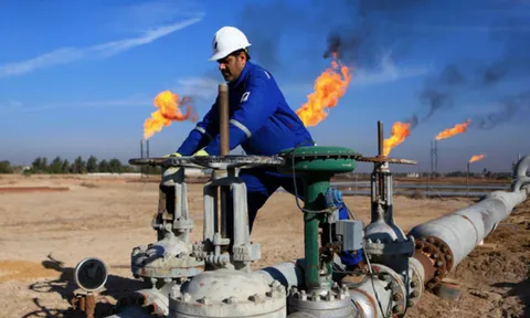 Chiến sự ở Ukraine làm 'dậy sóng' giá cả hàng hóa toàn cầu năm 2022