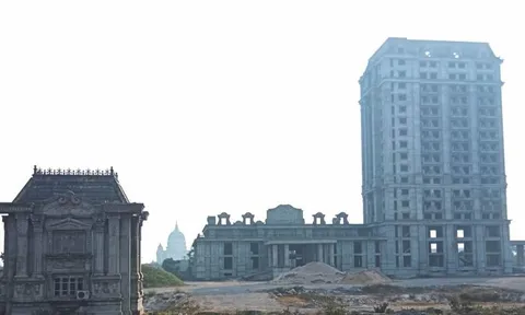 Đại gia Ninh Bình xây khách sạn 17 tầng không phép, ai quản?