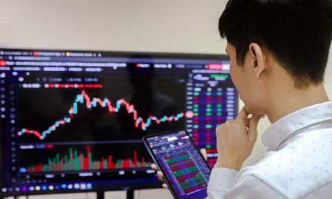 Lý do khiến VN-Index liên tiếp tăng điểm nhưng thanh khoản vẫn thấp