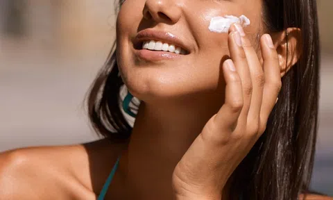 Kem chống nắng có chỉ số SPF ở mức 2,4% không đáp ứng tiêu chuẩn và bị coi là hàng giả