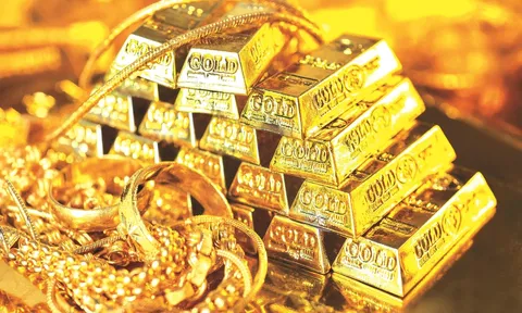 Giá vàng vượt mốc 3.798 USD/ounce, hướng tới kỷ lục lịch sử 4.000 USD