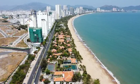 Chấn chỉnh tình trạng lấn chiếm, “ôm đất” ven biển