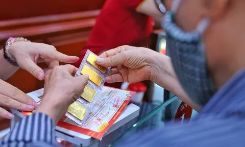 Giá vàng tăng hơn 1 triệu đồng mỗi lượng